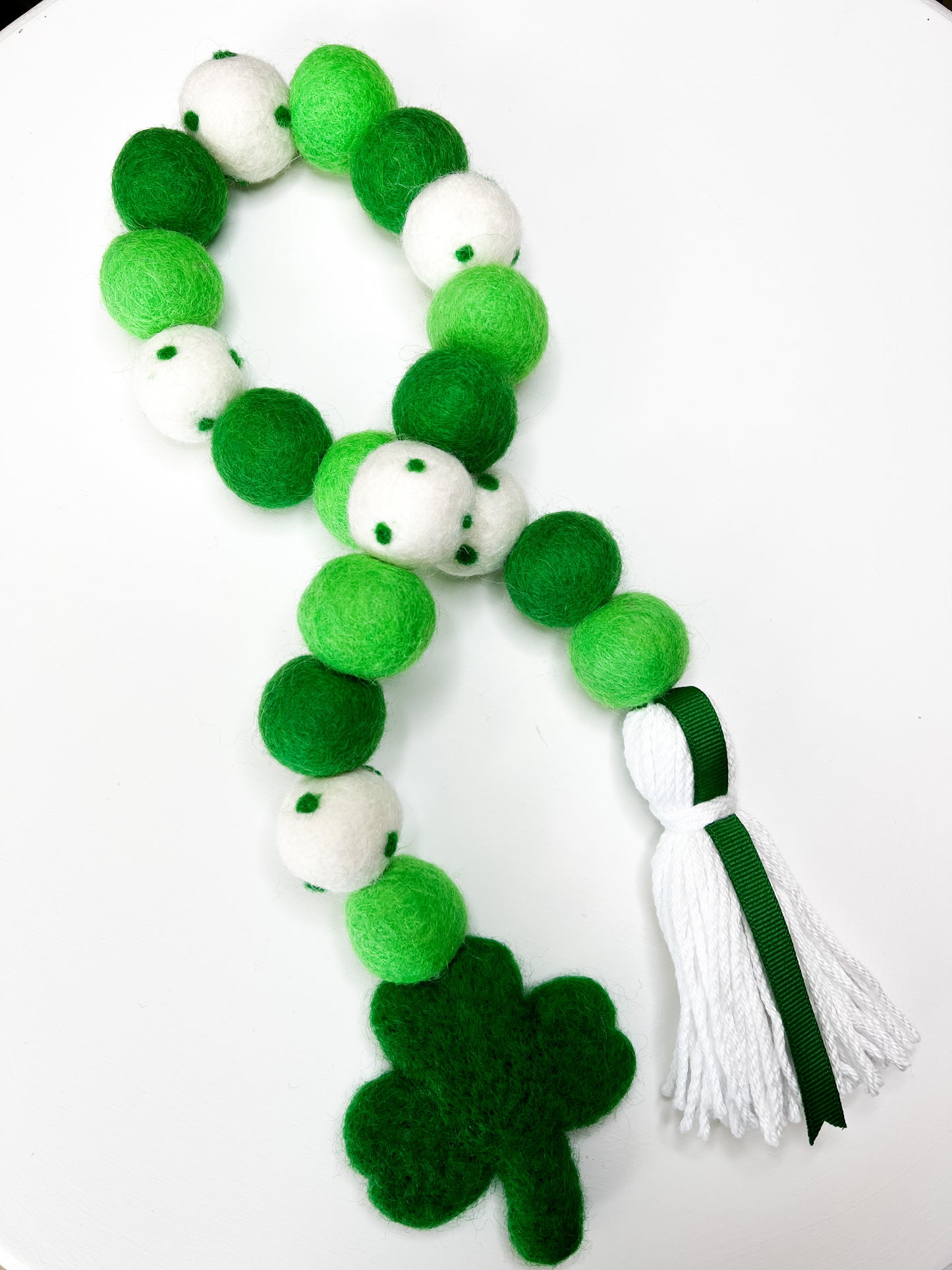 Kiss Me, I'm Irish Tassel Garland